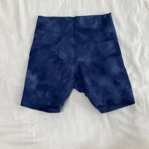 Wunder Train 6” Short Size 6 in Diamond Dye Naval Blue